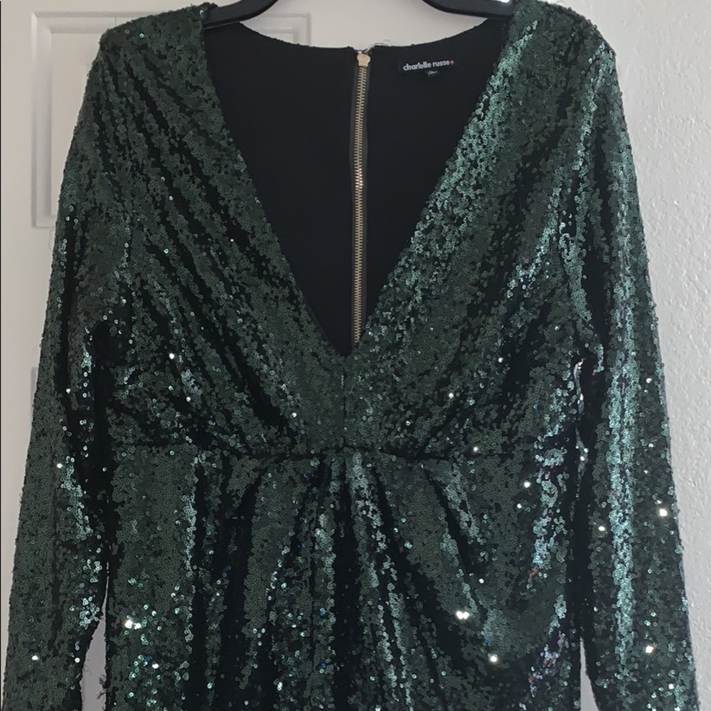 Green sequence dress